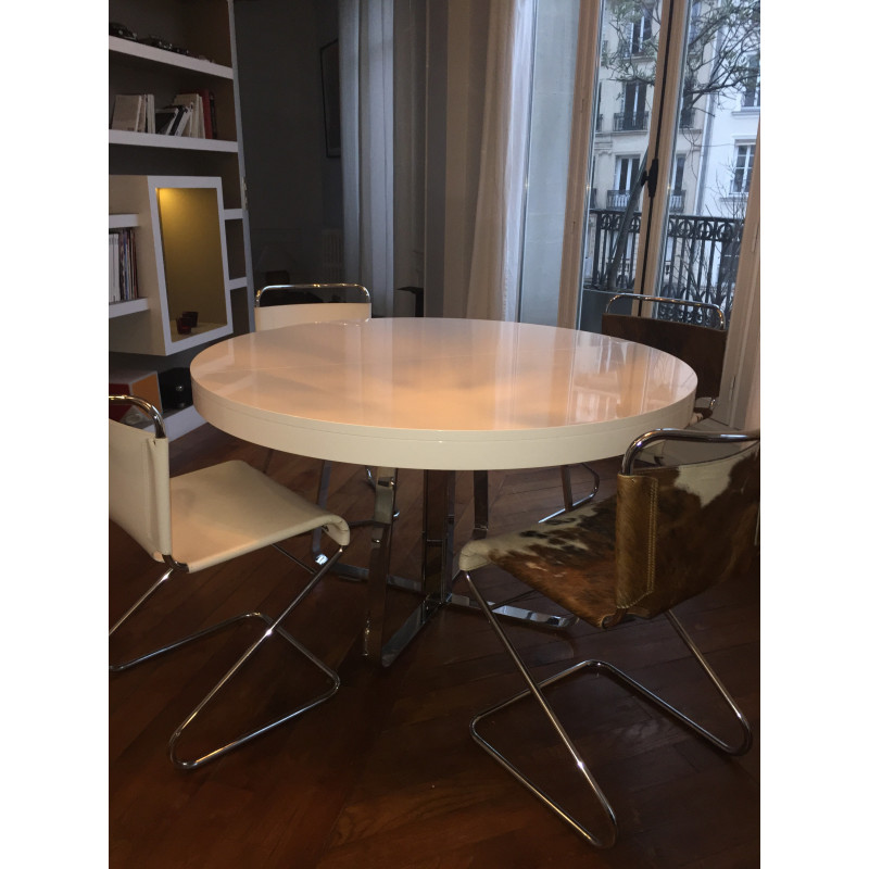 Table de salle à manger Ava par Cinna Table de salle à manger Ava par Cinna