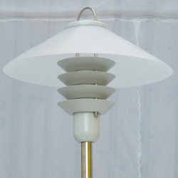 Lampe sur pied design d'occasion, style scandinave - 1970
