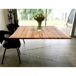 Story solid oak dining table