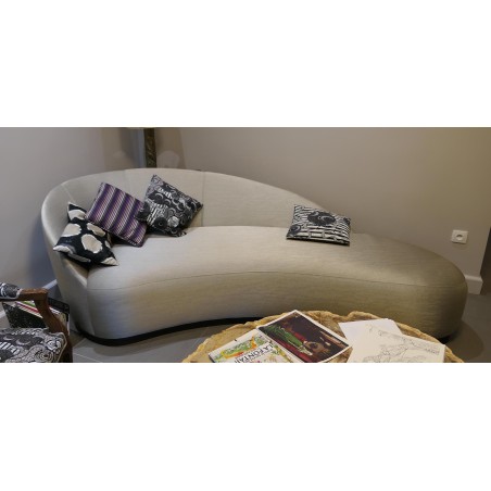 SOFA DESIGN and POUF MONTBEL ITALY - so chic so design