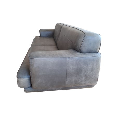 Xooon 4-seater leather sofa on the website of the high-end occasion So Chic So Design