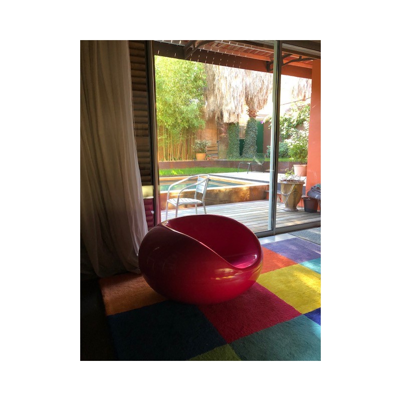 Fauteuil Pastil Chair rose sur le site de l'occasion haut de gamme de seconde main So Chic So Design