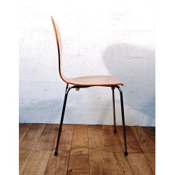 Denmark Phoenix chair on the high-end second-hand So Chic So Design website