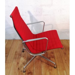 Office chair EA116 on the high-end second-hand So Chic So Design website