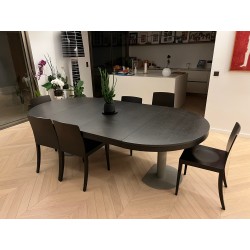 Ensemble table extensible et chaises, Cinna sur So Chic So Design