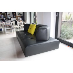 Black leather sofa, Cinna on So Chic So Design, luxury second-hand website