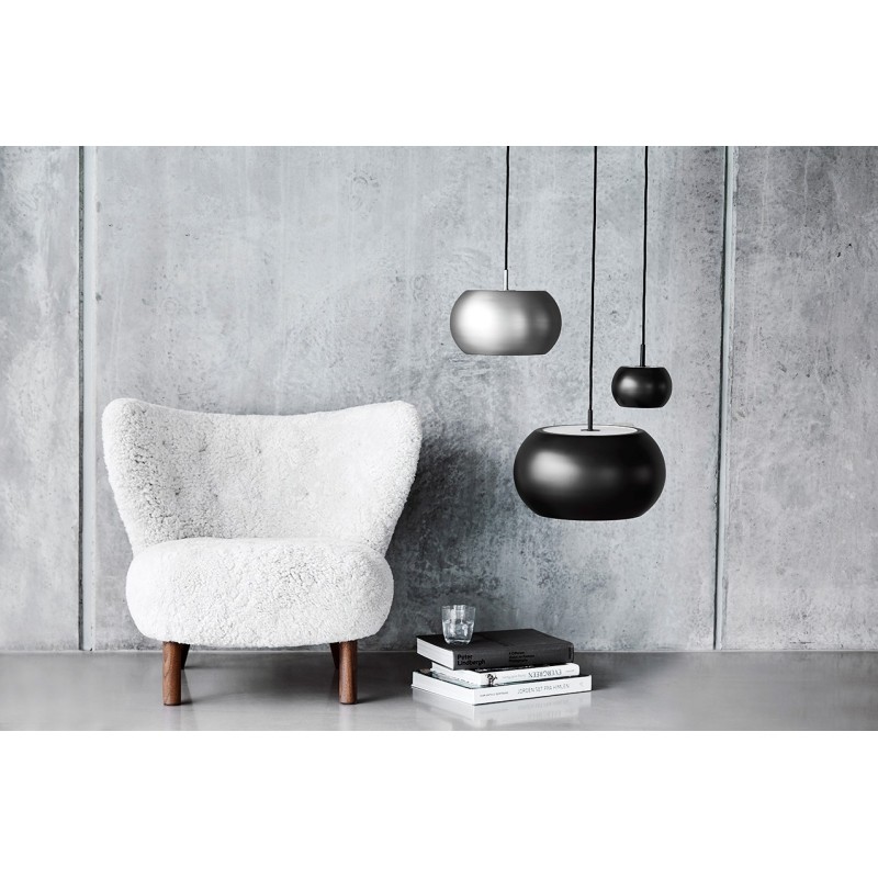 Lampe BF20 Frandsen Noir mat chez So Chic So Design