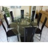 Table design verre avec 8 chaises