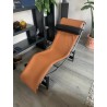 Chaise longue LC4 Cassina par Le Corbusier, Charlotte Perriand et Pierre Jeanneret