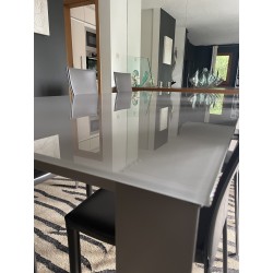 Table en verre
