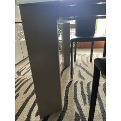 Table en verre