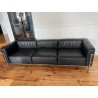 Canapé LC3 cuir noir par Le Corbusier pour Cassina