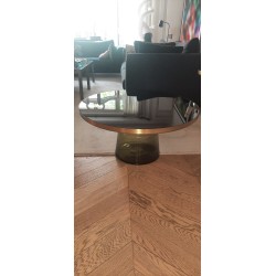 Table basse designer Sebastian Herkner "BELL coffee table" en verre de CLASSICON