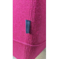Canapé de LUCA NICHETTO modèle "DRESSED" édition Tacchini