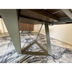 Table et Vaisselier Roche Bobois modèle Track