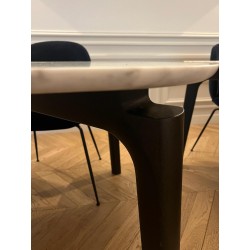 Grande table Nabucco plateau marbre 220 * 120 cm Poltrona Frau